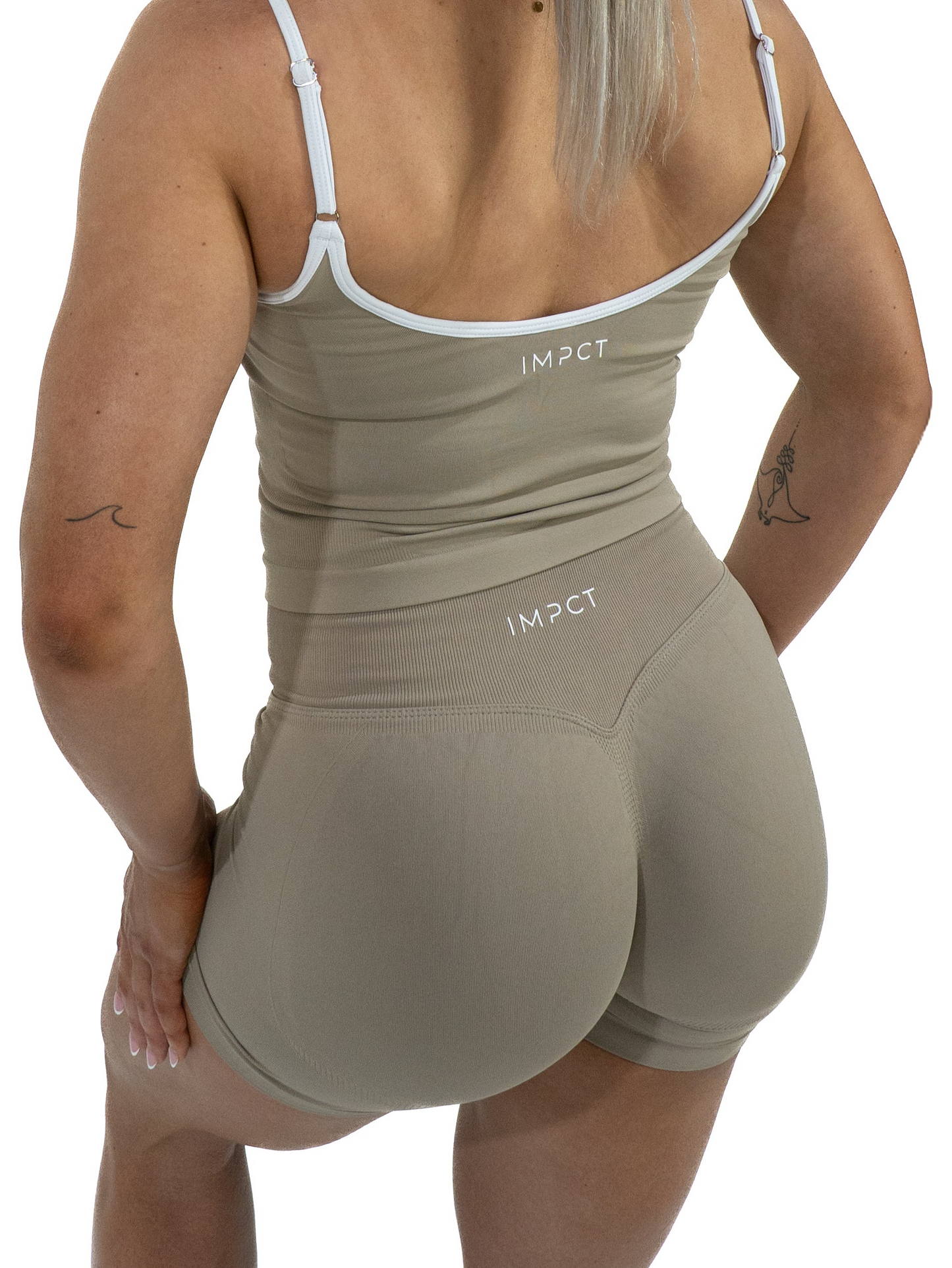 DuoSculpt Shorts - Dune Beige