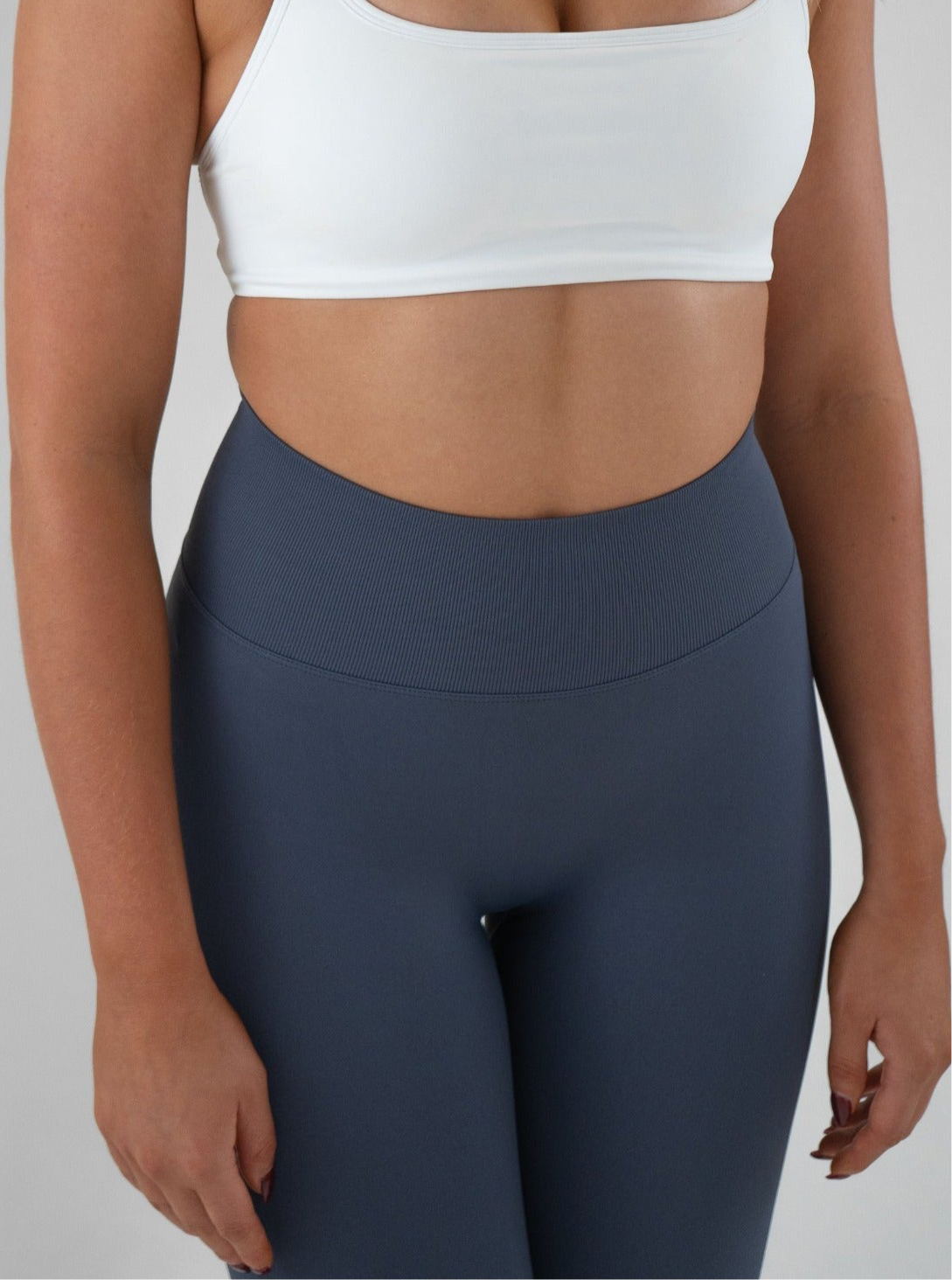 Staple Scrunch Leggings - Slate